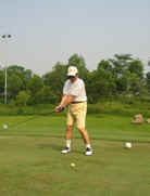 Golf08_s.jpg (3275 bytes)